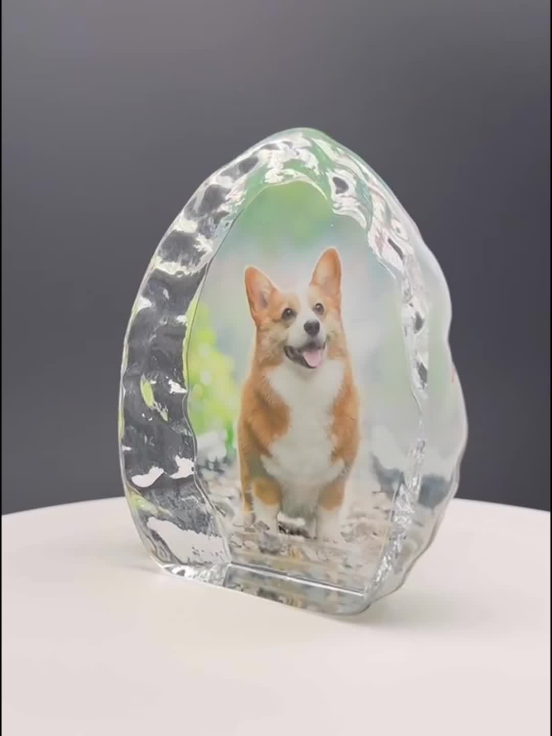 1pc Customized Crystal Photo Frame, Personalized Image Engraved Keepsake, 5.51x3.54x1.24 Inch - Pets, Couples, Family Memory Gift With Gift Box Packaging, For Home Room Living Room Office Decor, Wedding Gift